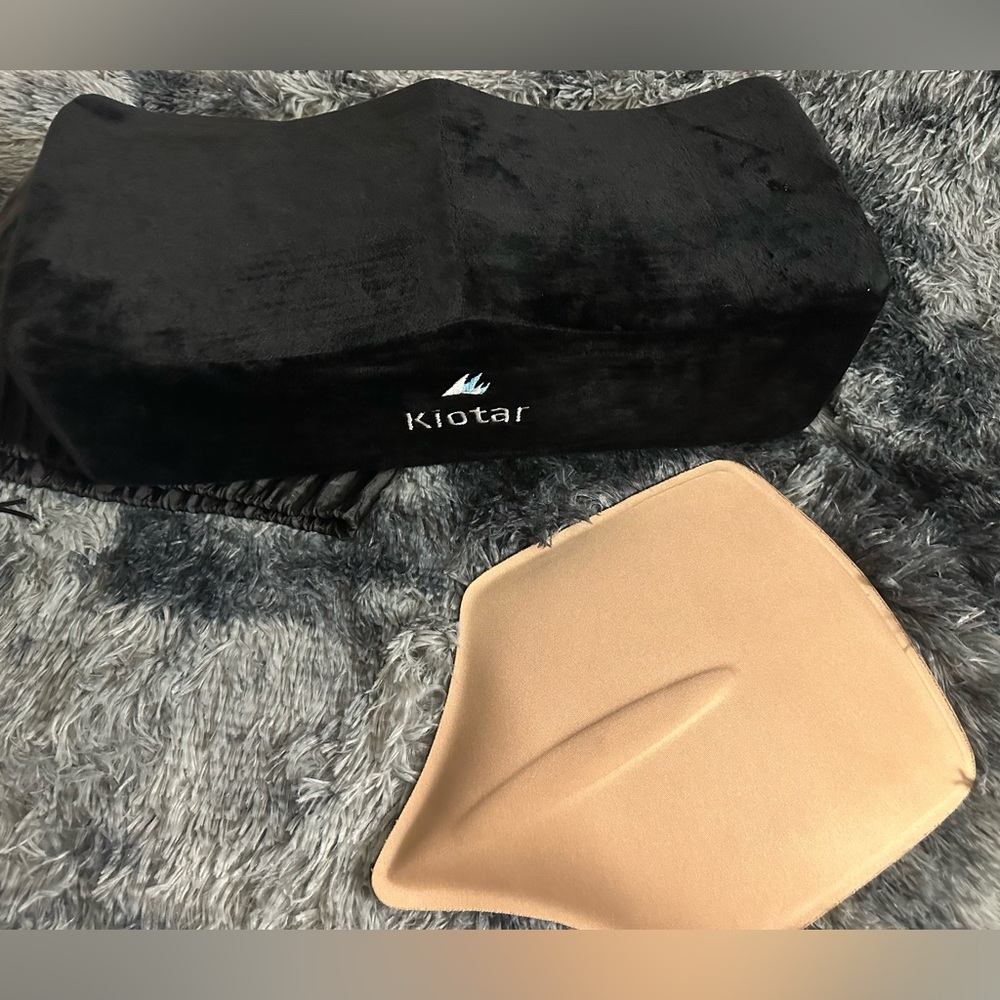 Bbl pillow post-operation & lipo.